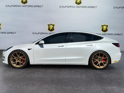 2020 Tesla Model 3 Performance