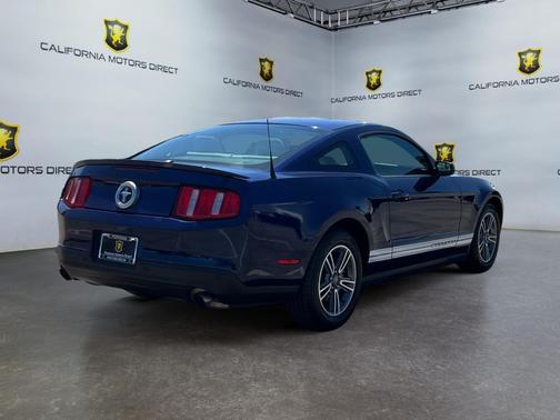 2012 Ford Mustang V6 Premium