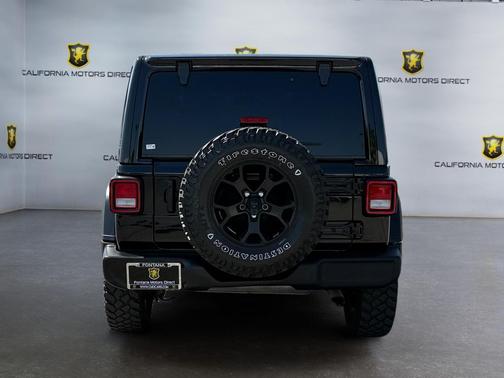 Black Clearcoat 2023 Jeep Wrangler Willys