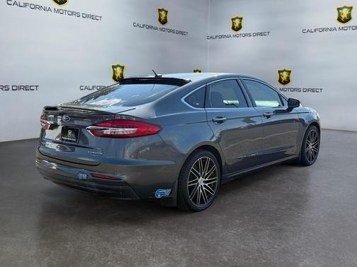 2020 Ford Fusion Plug-In Hybrid Titanium