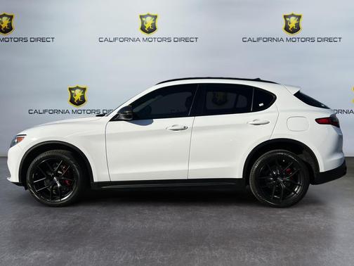 2019 Alfa Romeo Stelvio Sport