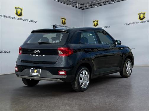2020 Hyundai VENUE SE