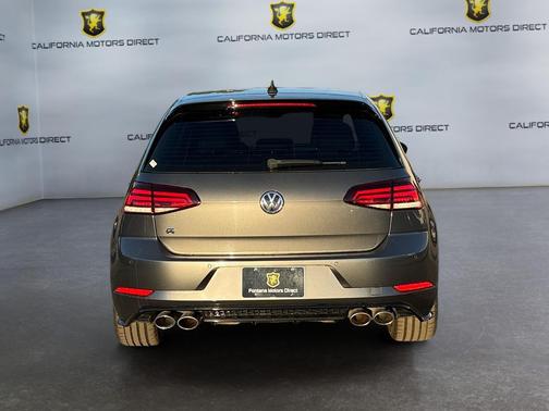 2019 Volkswagen Golf R 2.0T DSG