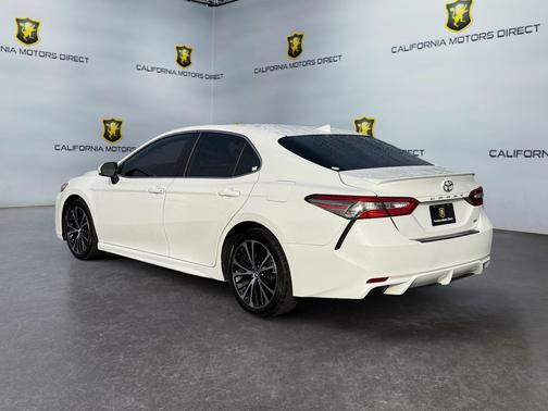 2019 Toyota Camry SE