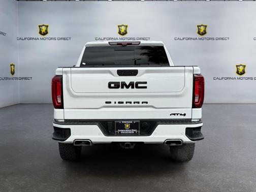2022 GMC Sierra 1500 AT4