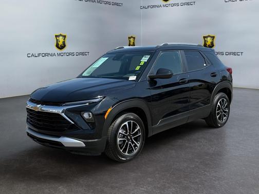 Mosaic Black Metallic 2025 Chevrolet Trailblazer LT