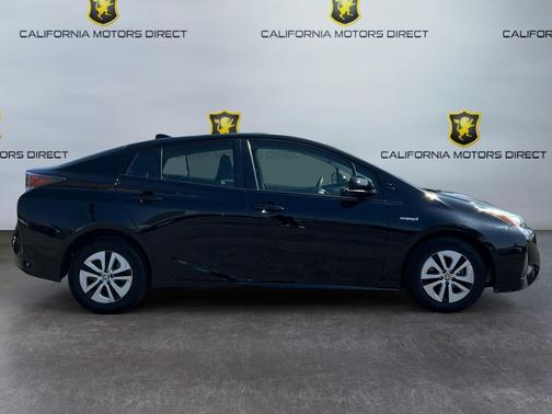 2018 Toyota Prius Two