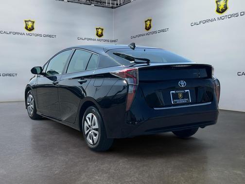 2018 Toyota Prius Two