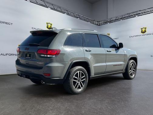 2021 Jeep Grand Cherokee Trailhawk