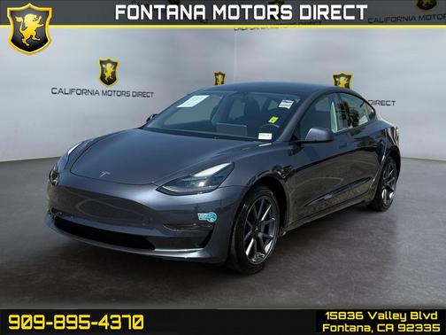 Midnight Silver Metallic 2023 Tesla Model 3 Standard Range