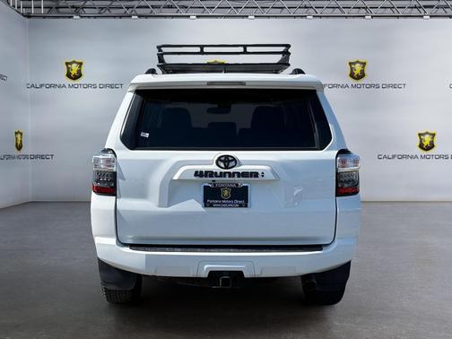 Ice Cap 2024 Toyota 4Runner SR5