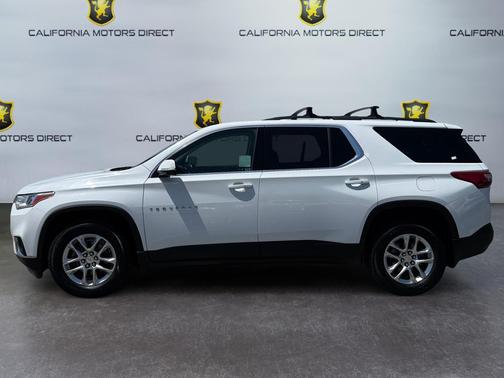 Summit White 2019 Chevrolet Traverse LT Cloth