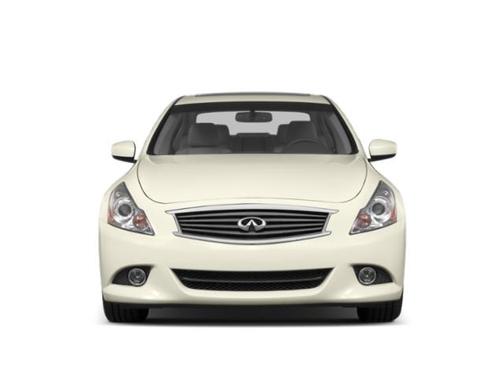 2015 INFINITI Q40 Base
