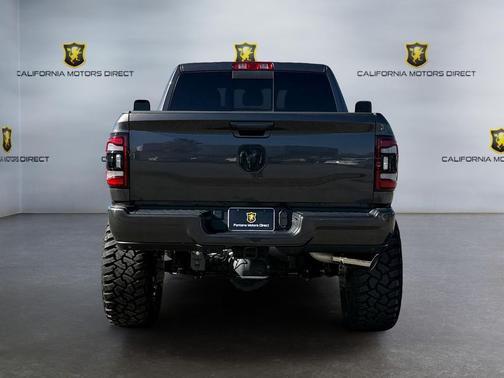 2022 RAM 2500 Big Horn Crew Cab 4x4 6'4' Box