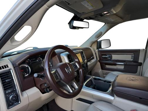 2017 RAM 1500 Laramie