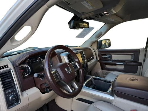 2017 RAM 1500 Laramie