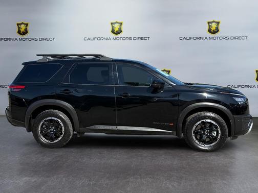 2024 Nissan Pathfinder Rock Creek 4WD