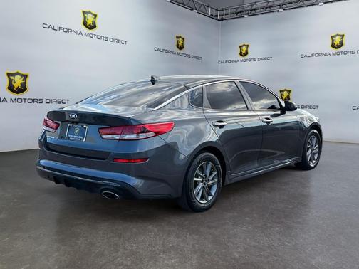 2020 Kia Optima LX