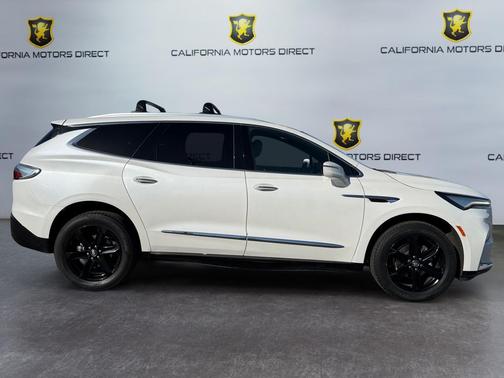 2023 Buick Enclave Essence FWD