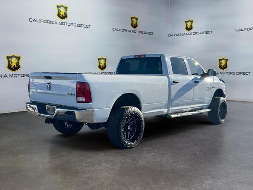 2018 RAM 2500 Tradesman Crew Cab 4x4 8' Box