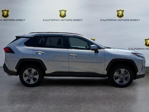 Silver Sky Metallic 2023 Toyota RAV4 Hybrid LE