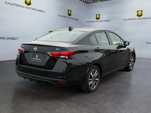 2021 Nissan Versa 1.6 SV