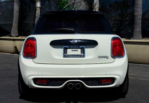 2016 MINI Hardtop Cooper S