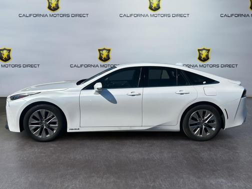 2021 Toyota Mirai Base