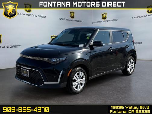 Fusion Black 2025 Kia Soul LX