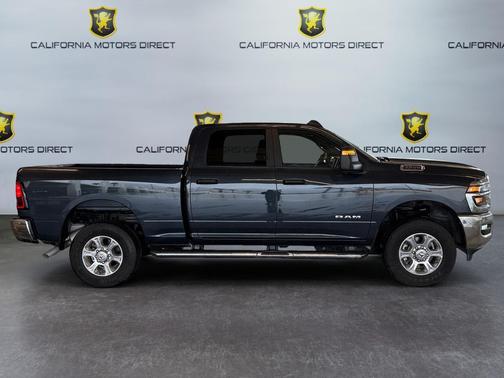 2025 RAM 2500 Big Horn Crew Cab 4x4 6'4' Box