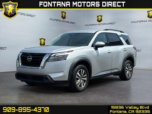 2023 Nissan Pathfinder SV FWD