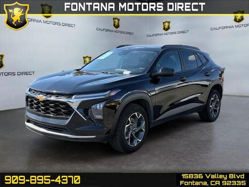 Mosaic Black Metallic 2024 Chevrolet Trax LT