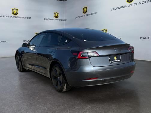 2022 Tesla Model 3 Standard Range
