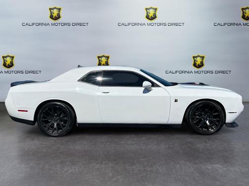 2016 Dodge Challenger R/T Scat Pack