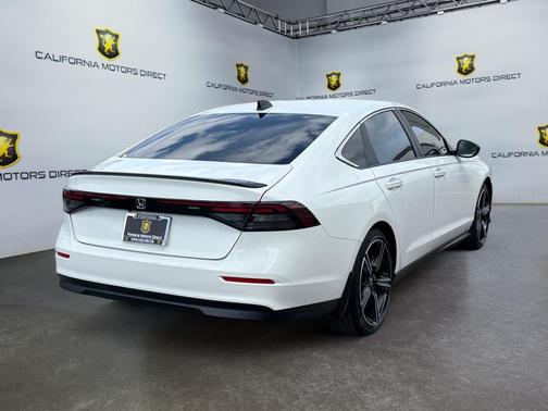 Platinum White Pearl 2023 Honda Accord Hybrid Sport