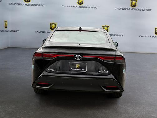 2023 Toyota Mirai Base