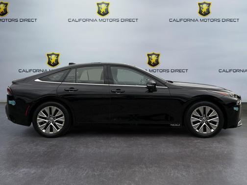 2023 Toyota Mirai Base