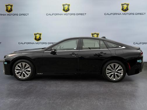 2023 Toyota Mirai Base