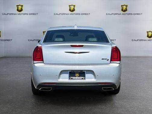 2021 Chrysler 300 S