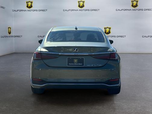 2021 Lexus ES 250 Base