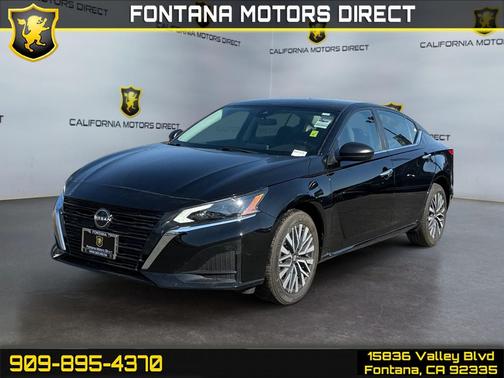 Super Black 2024 Nissan Altima 2.5 SV