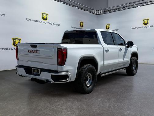 White Frost Tricoat 2021 GMC Sierra 1500 Denali