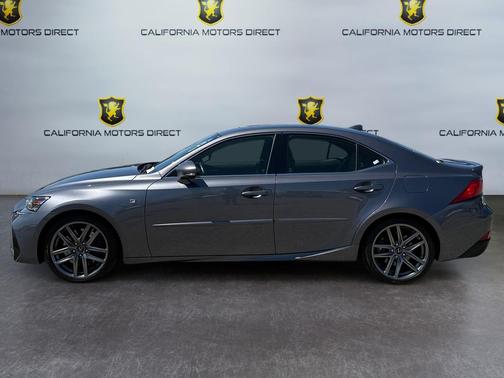 2018 Lexus IS 300 Base
