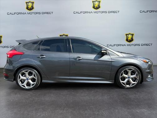 2016 Ford Focus ST