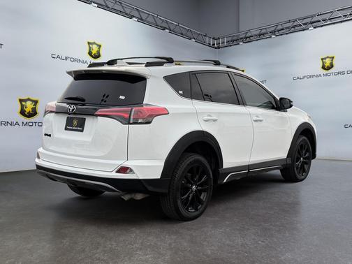 2018 Toyota RAV4 Adventure