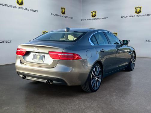 2019 Jaguar XE 25t Prestige