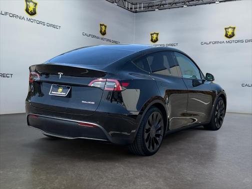 2022 Tesla Model Y Performance Dual Motor All-Wheel Drive