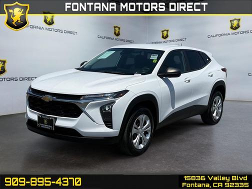 Summit White 2024 Chevrolet Trax LS