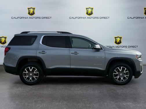 2023 GMC Acadia AWD SLT