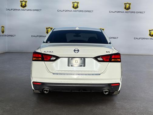 2021 Nissan Altima SR FWD